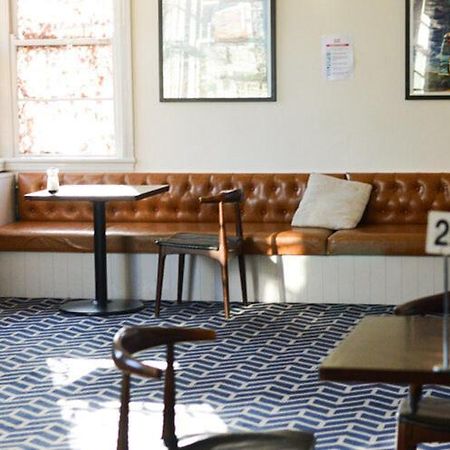 Blues Point Hotel Сидней Экстерьер фото